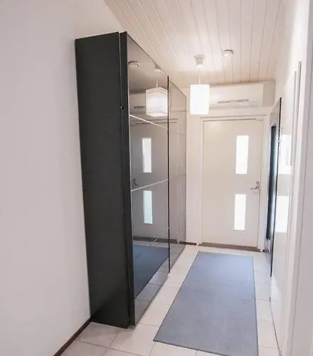 Spacious And Quiet Single-family In Σπίτι διακοπών